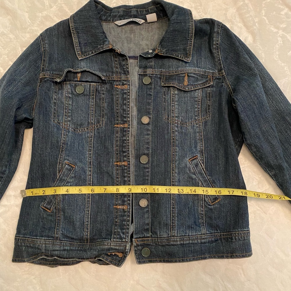 Jean Jacket - Picture 4 of 6